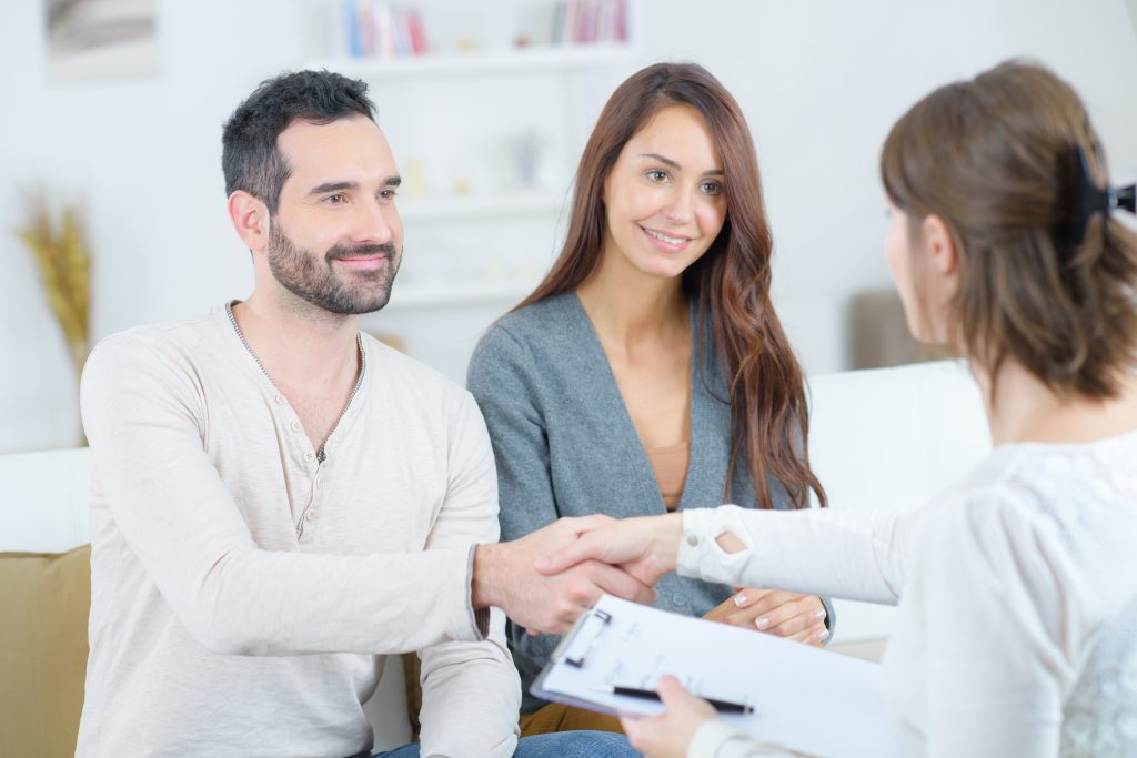 Selling a House by Owner vs. Realtor